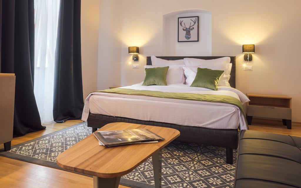 Antler Boutique Hotel Braşov Eksteriør billede