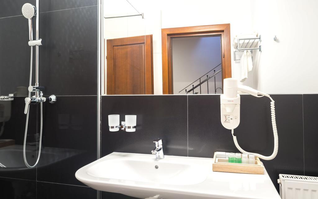 Antler Boutique Hotel Braşov Eksteriør billede